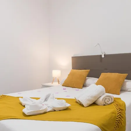 Home2book Modern & Roof Access Apartment Cruce de Arinaga
